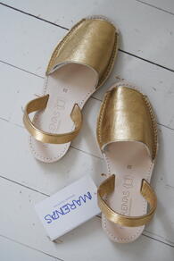 MARENAS - LÄDERSANDAL - GULD
