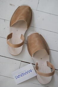 MARENAS - LÄDERSANDAL - SAND