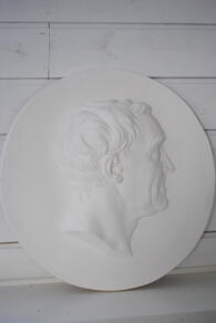 GIPSMEDALJONG - CARL VON LINNE