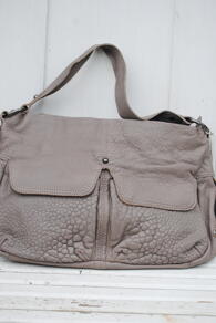 CEANNIS - SOFT POCKET BAG - MOLE