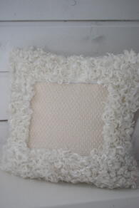 FÅRSKINNSKUDDE - 35x35 CM