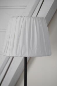 LAMPSKÄRM - VIT - 24 CM