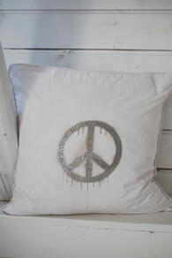 KUDDE - PEACE - WHITE  60X60 CM