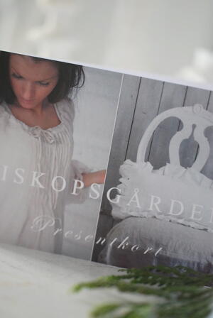 PRESENTKORT - PRESENTKORT 1000 KR