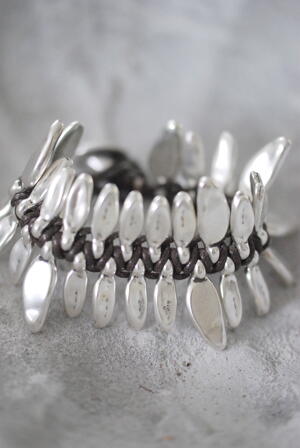 UNO DE 50 - ARMBAND - A-LAS MIL